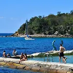 Gorgeous 1 Bed Short Walk To Everything In Manly